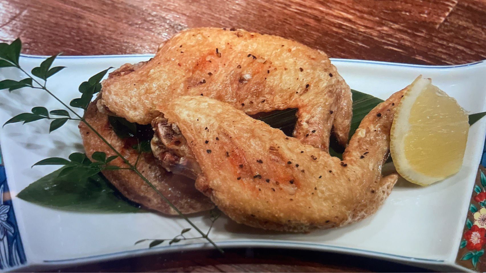 松戸産 手羽先のから揚げ